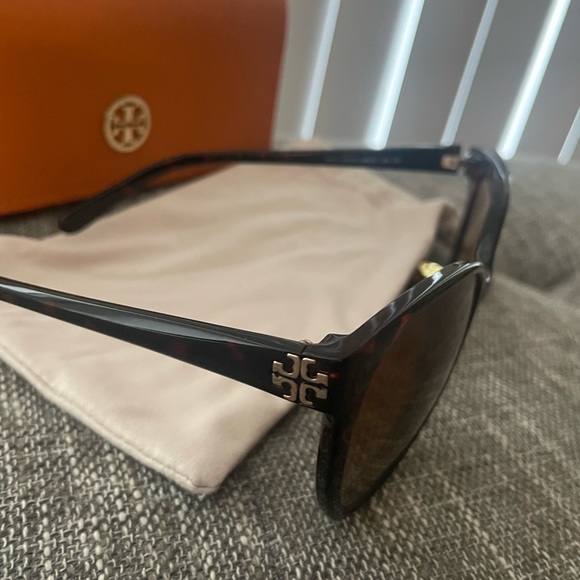 Tory Burch Sunglasses - Picture 2 of 5